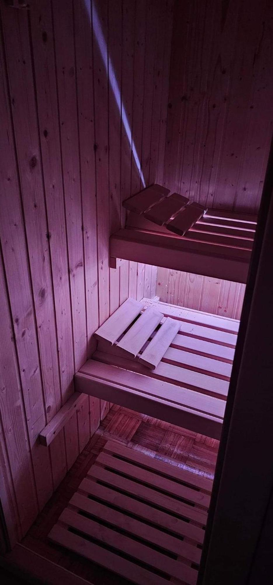 Stan Na Dan Kozarska Dubica Bosanska Dubica Exterior foto